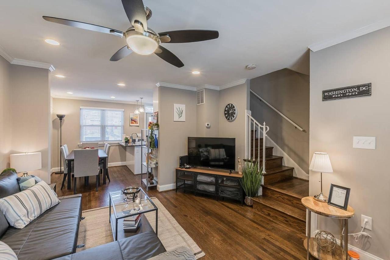 Beautiful 3Br 2Ba House With Cozy Backyard By Cozysuites Alexandria Dış mekan fotoğraf